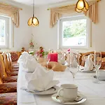 Tannmühle Und Restaurant Gmbh 3*