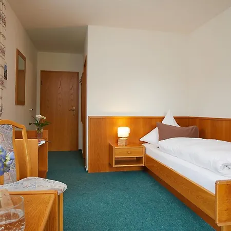 Tannmuehle Und Restaurant Gmbh Отель Callenberg