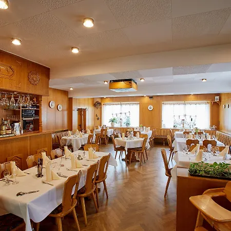 Hotel Tannmühle Und Restaurant Gmbh